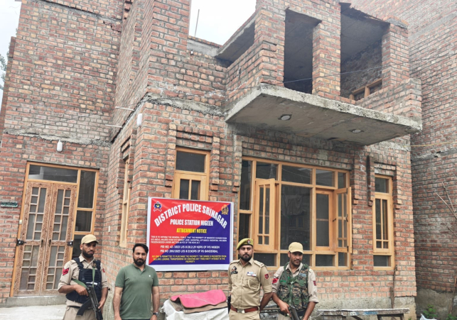 Srinagar Police Attaches Residential House and Land Worth ₹1.2 Crores of Drug Peddler under Nasha Mukt Jammu And  Kashmir Abhiyan